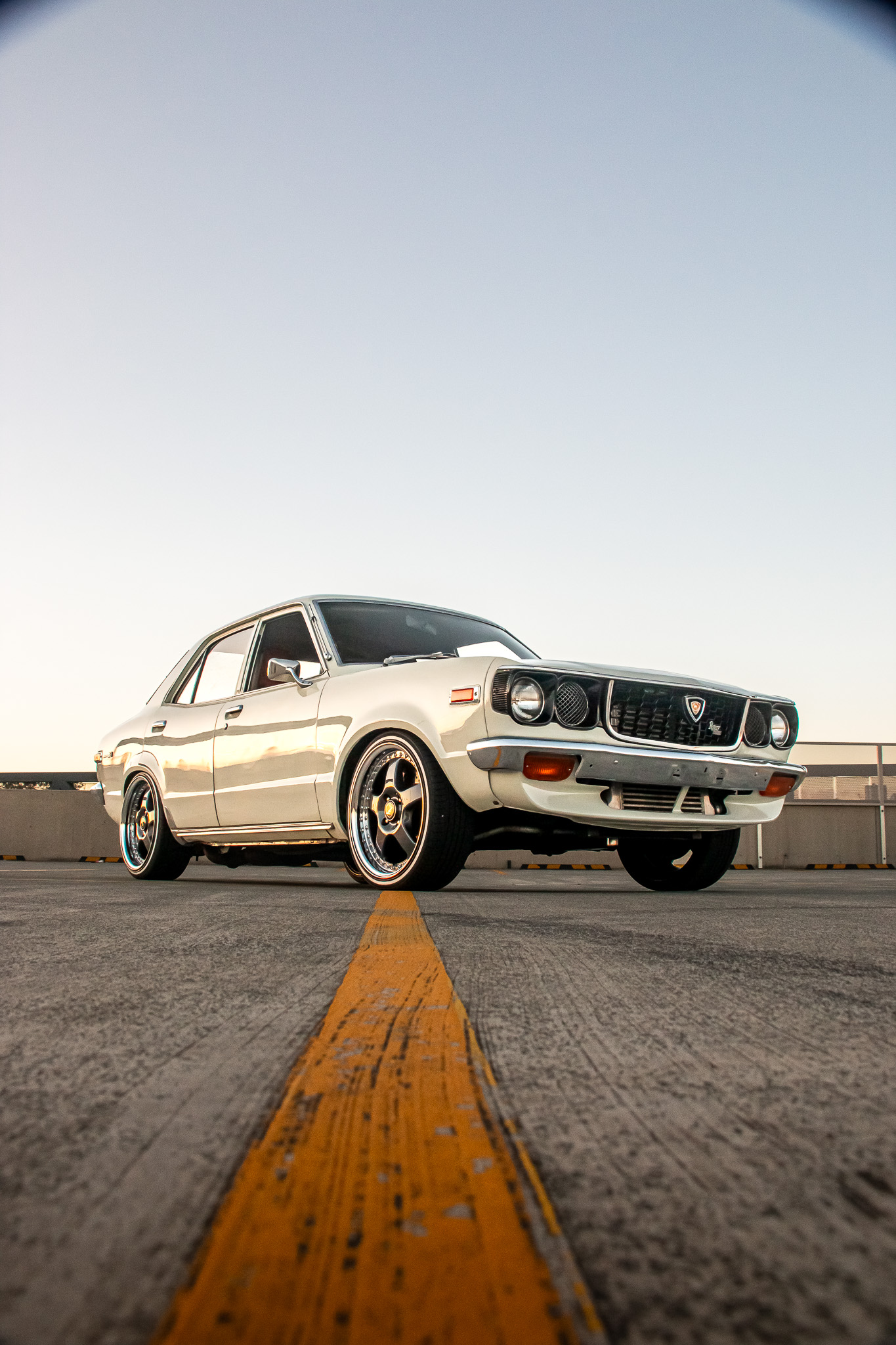 Mazda 808/Rx3